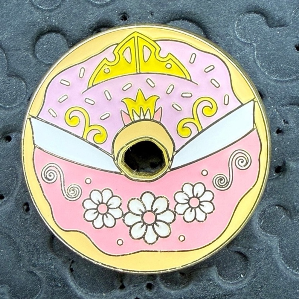 Disney parks loungefly princess donut sleeping beauty Aurora trading pin